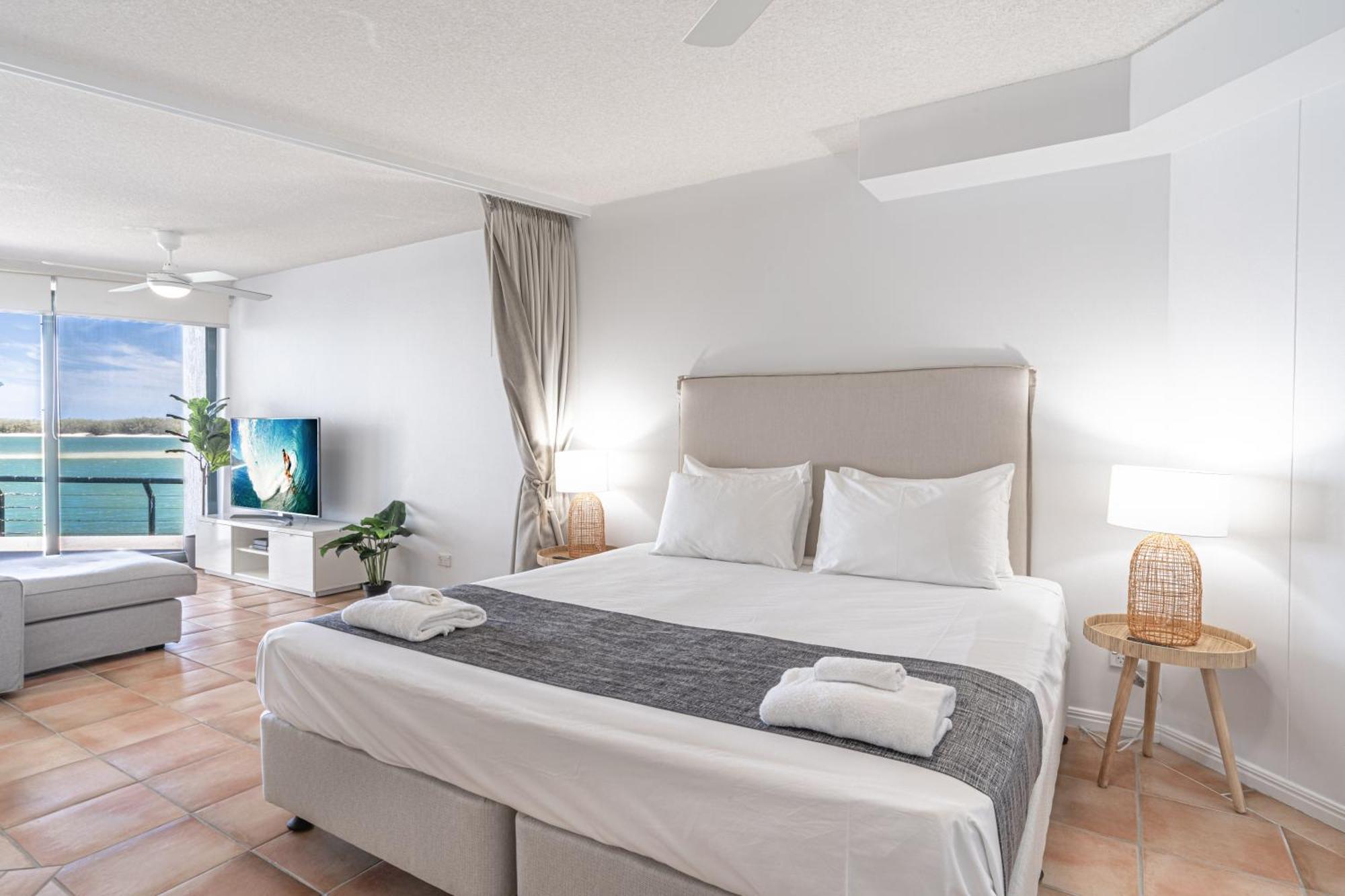 La Promenade Aparthotel Caloundra Bagian luar foto