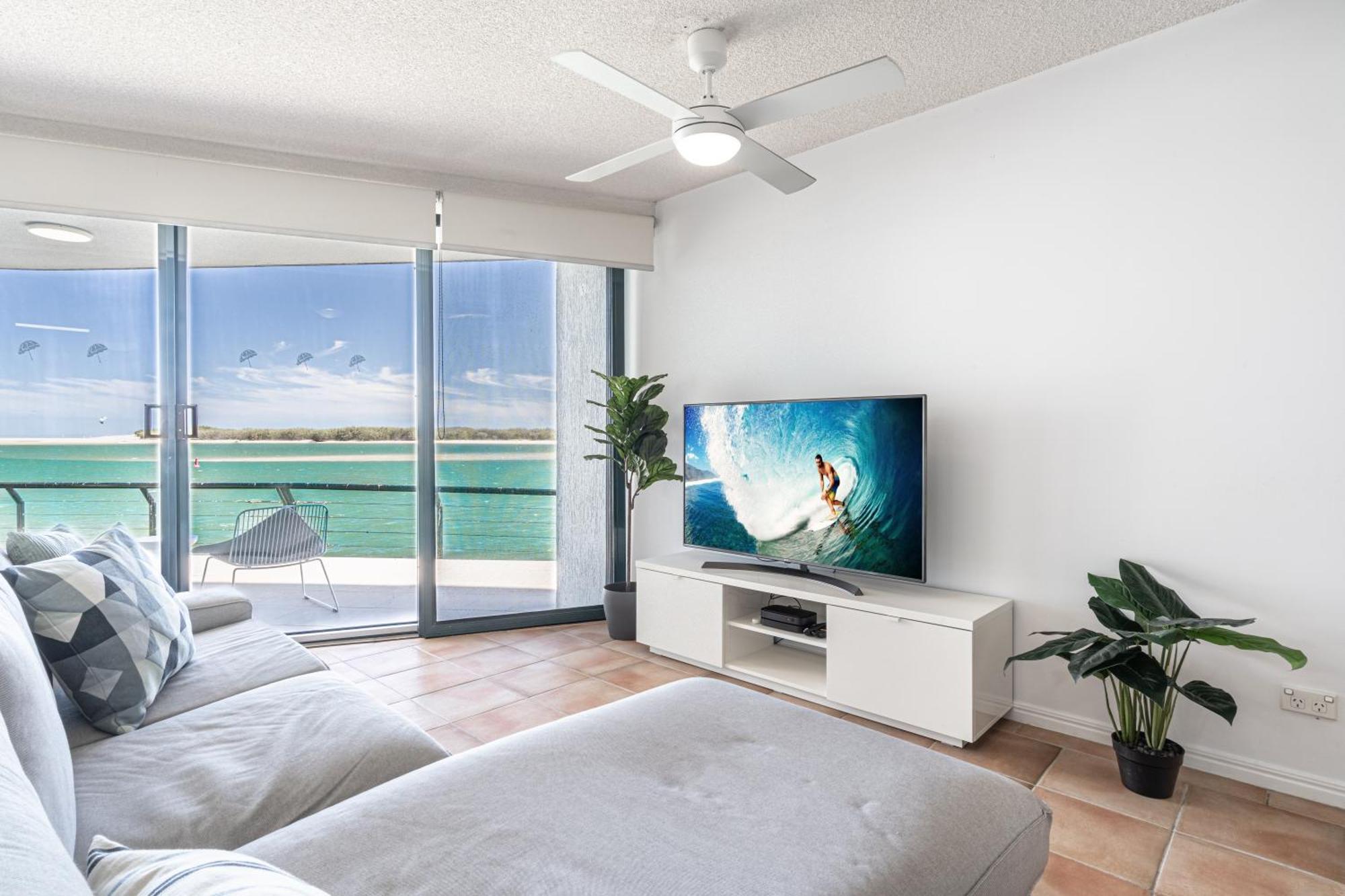 La Promenade Aparthotel Caloundra Bagian luar foto